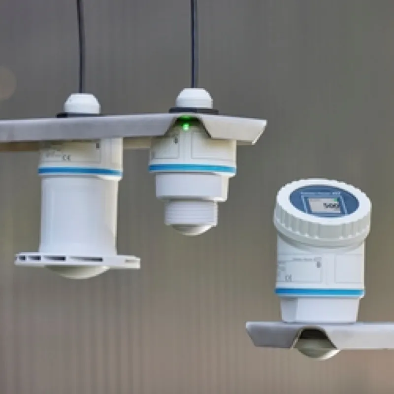 Level measurement instruments